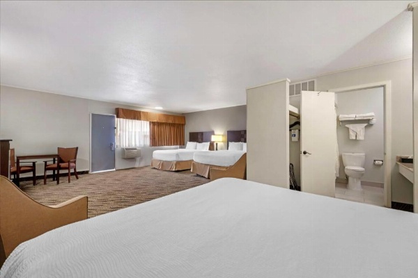 Best Western Red Carpet Inn image 16