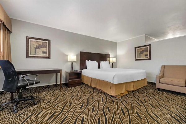 Best Western Red Carpet Inn image 30