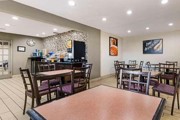 Best Western Red Carpet Inn image 4